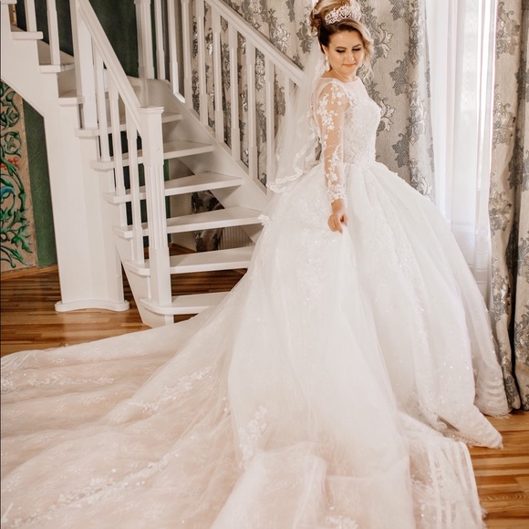 🔥Gorgeous 🔥Wedding dress size 10 - Picture 6 of 9